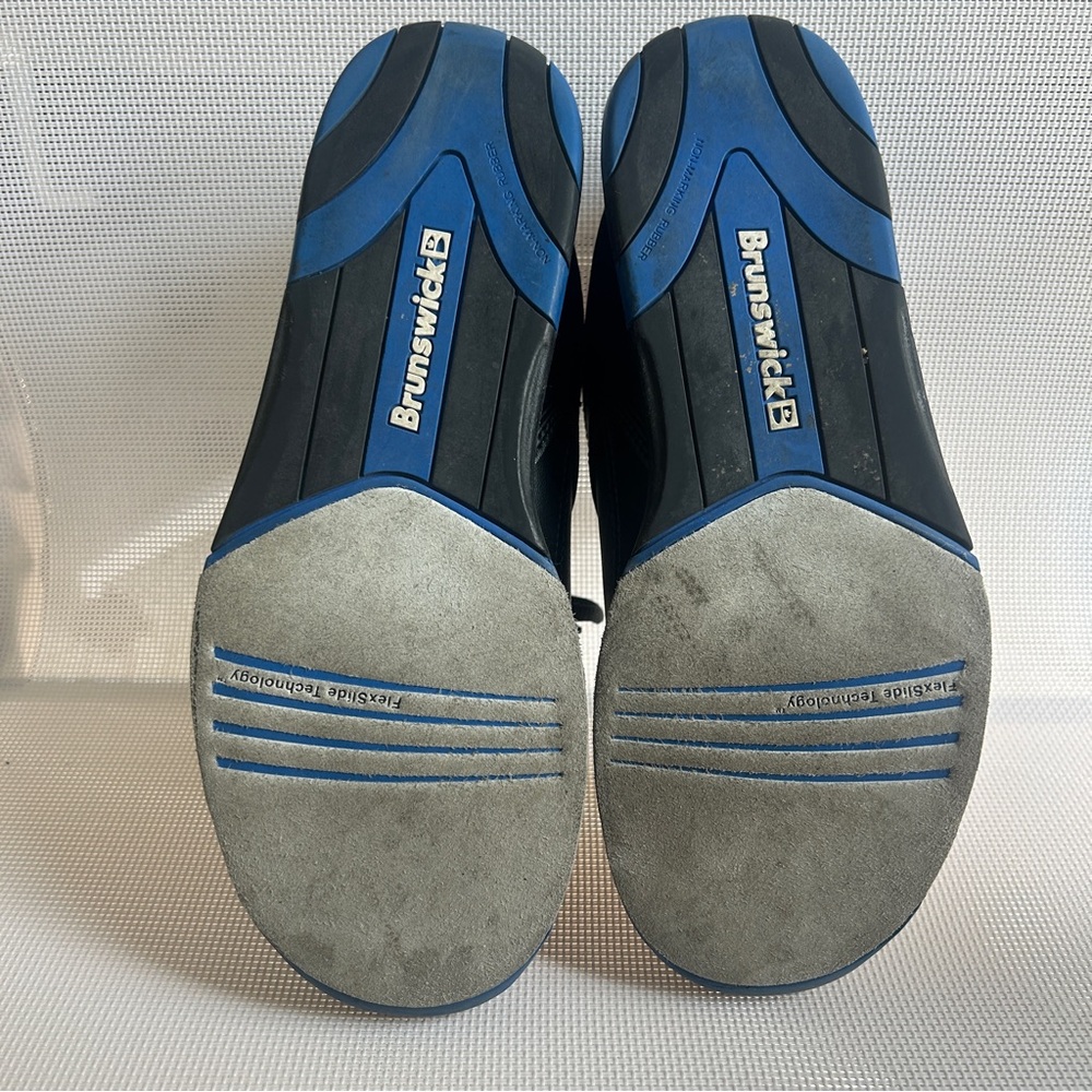 Brunswick Blue and Black Youth Bowling Shoes - Picture 3 of 4